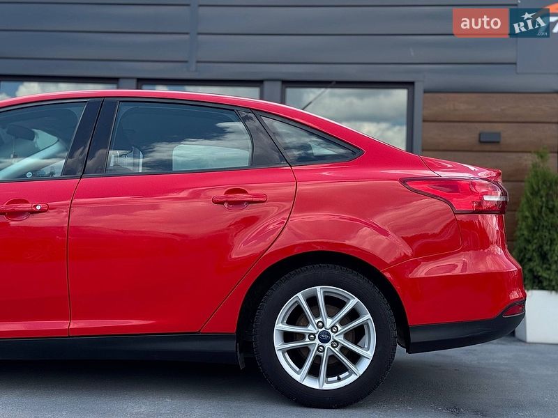 Седан Ford Focus 2017 в Ровно фото 12 Седан Ford Focus 2017 в Ровно