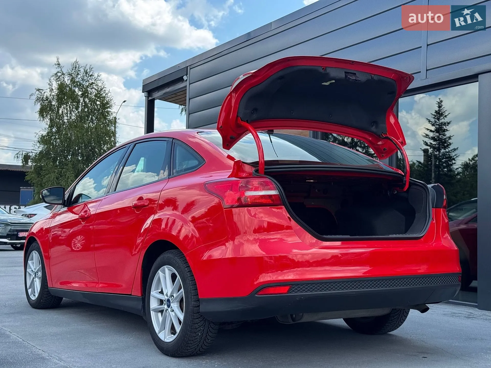 2017 Ford Focus - мініатюра 19