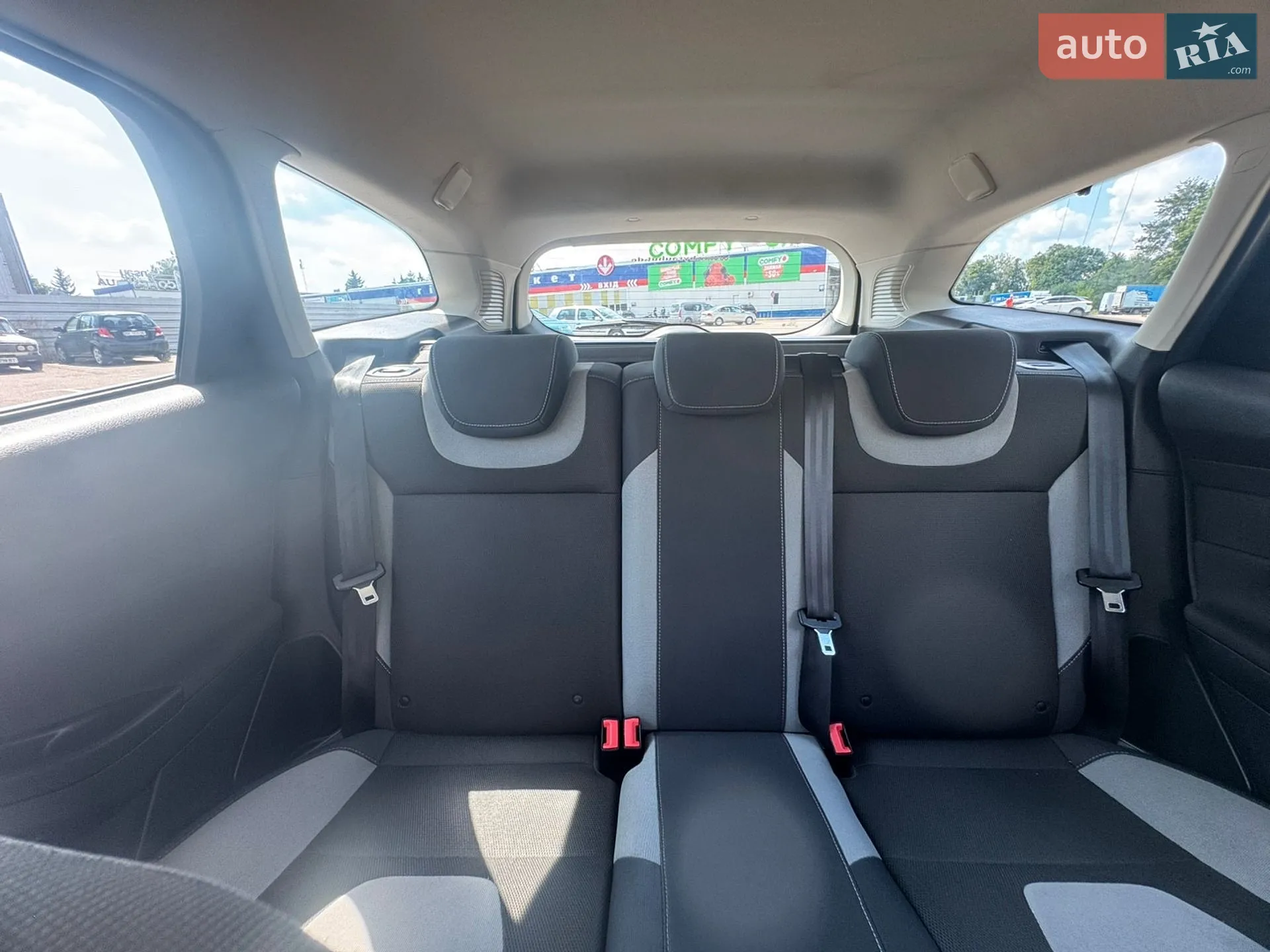 2012 Ford Focus - мініатюра 48