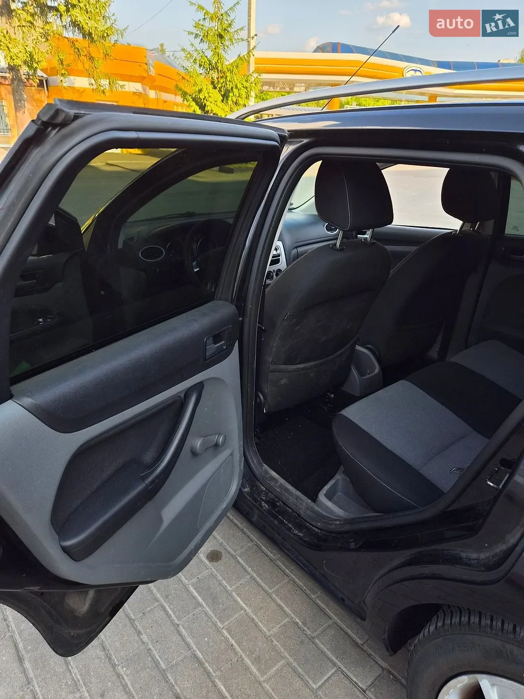 2010 Ford Focus - мініатюра 34