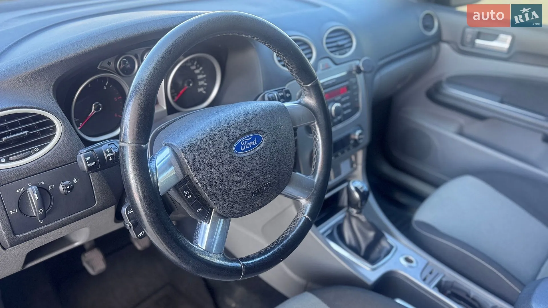 2010 Ford Focus - мініатюра 32