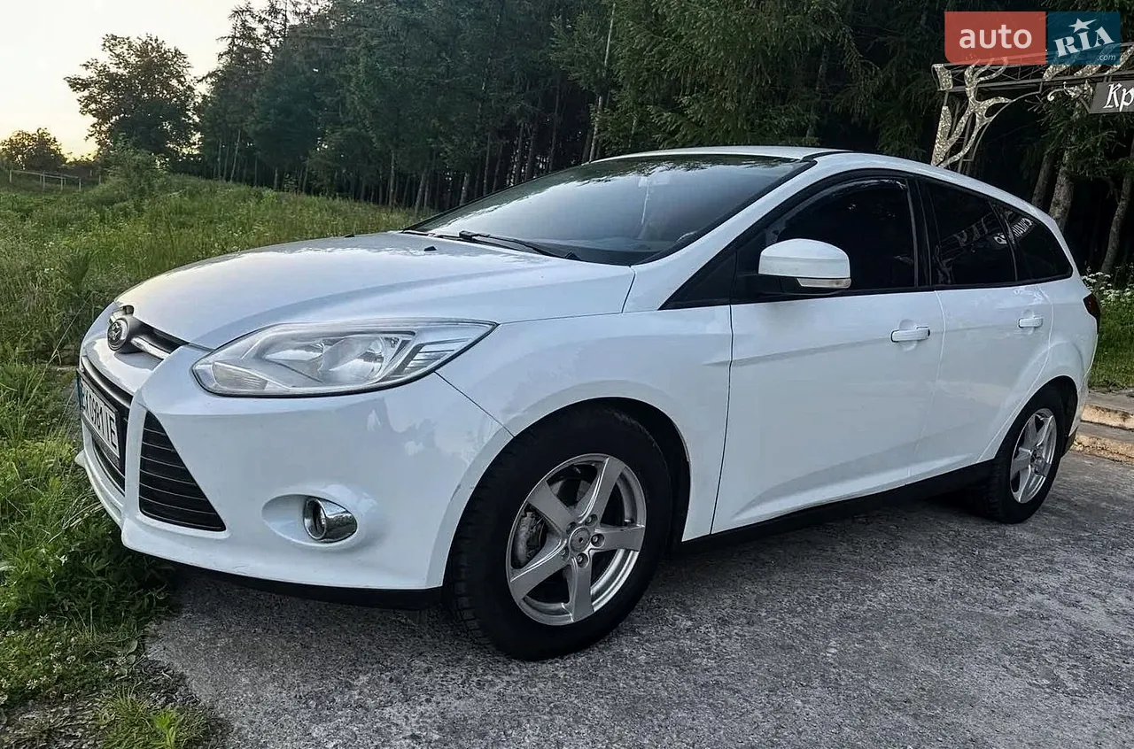 2011 Ford Focus - мініатюра 11