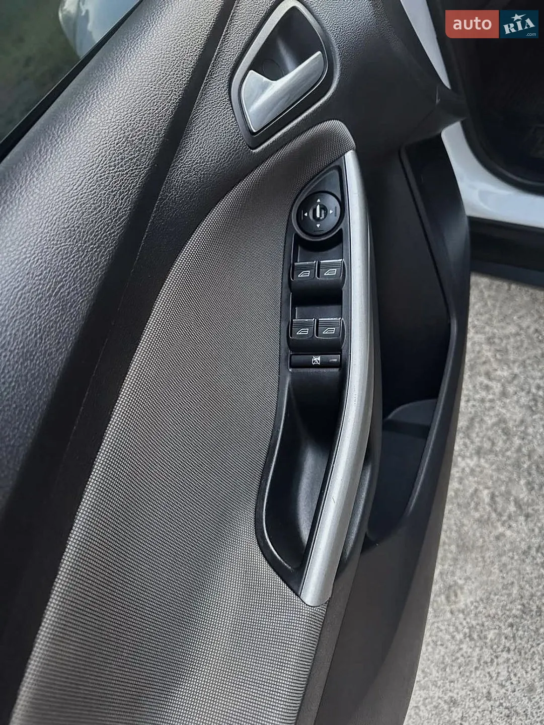 2012 Ford Focus - мініатюра 10
