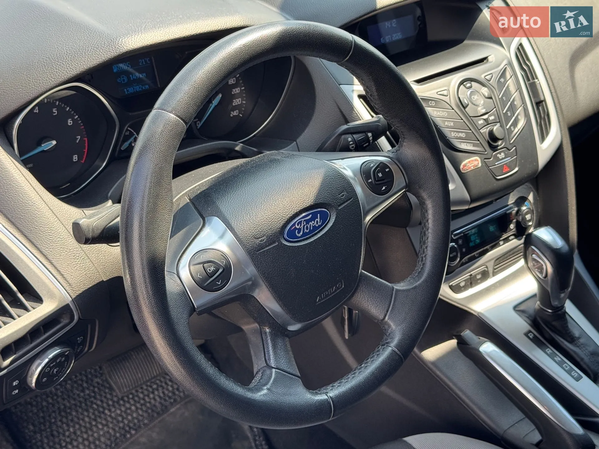 2011 Ford Focus - мініатюра 9