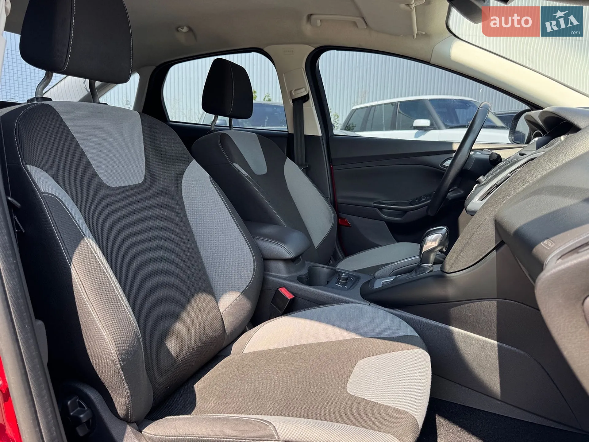 2011 Ford Focus - мініатюра 11