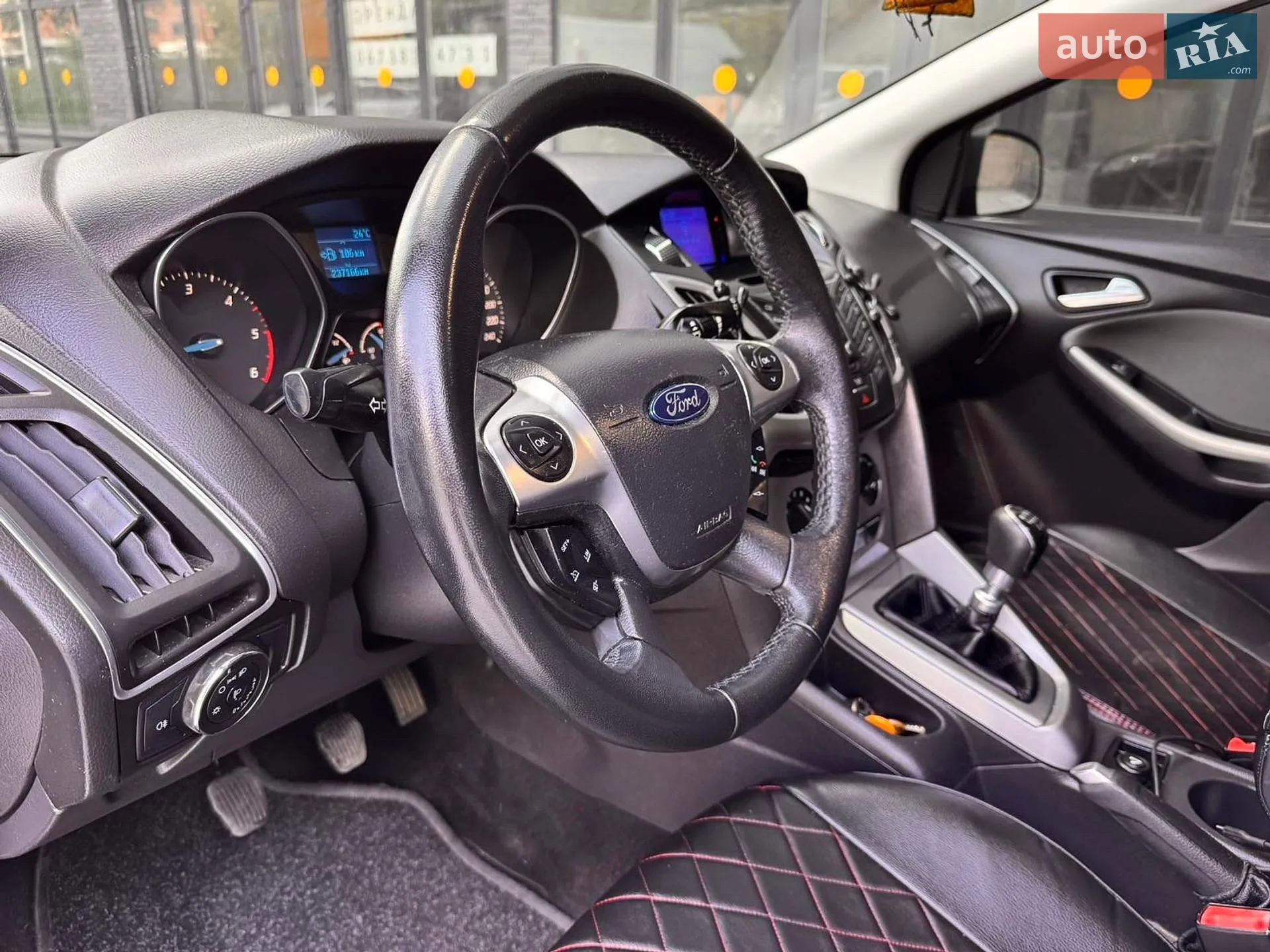 2011 Ford Focus - мініатюра 7