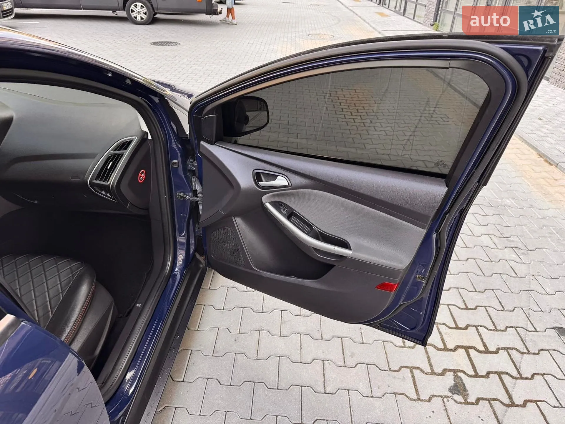 2011 Ford Focus - мініатюра 20