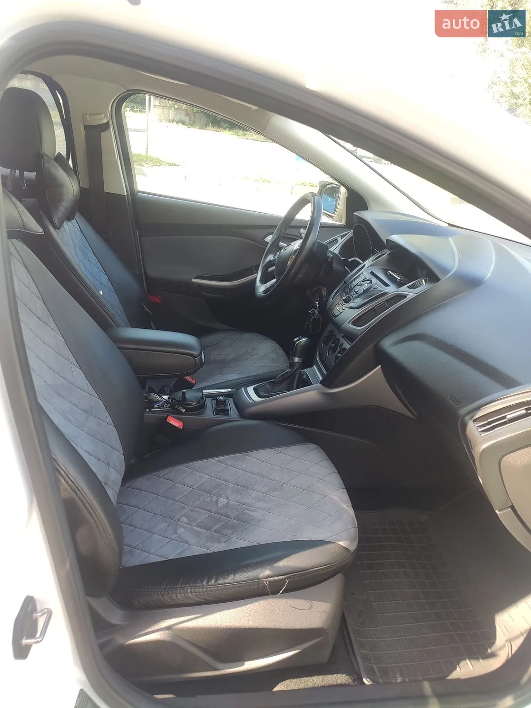 2013 Ford Focus - мініатюра 9