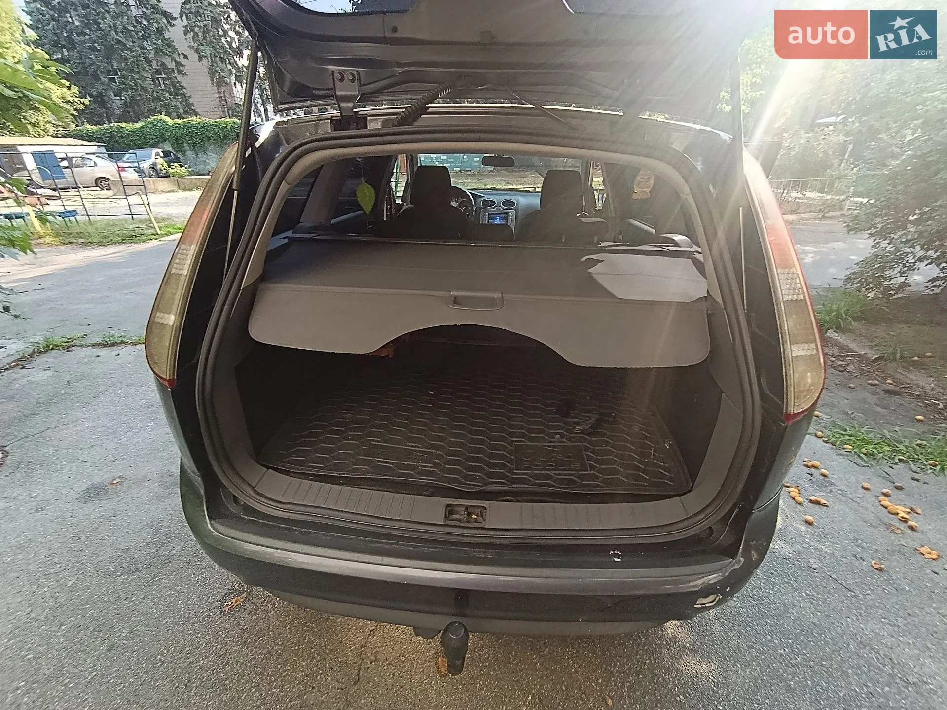 2010 Ford Focus - мініатюра 26