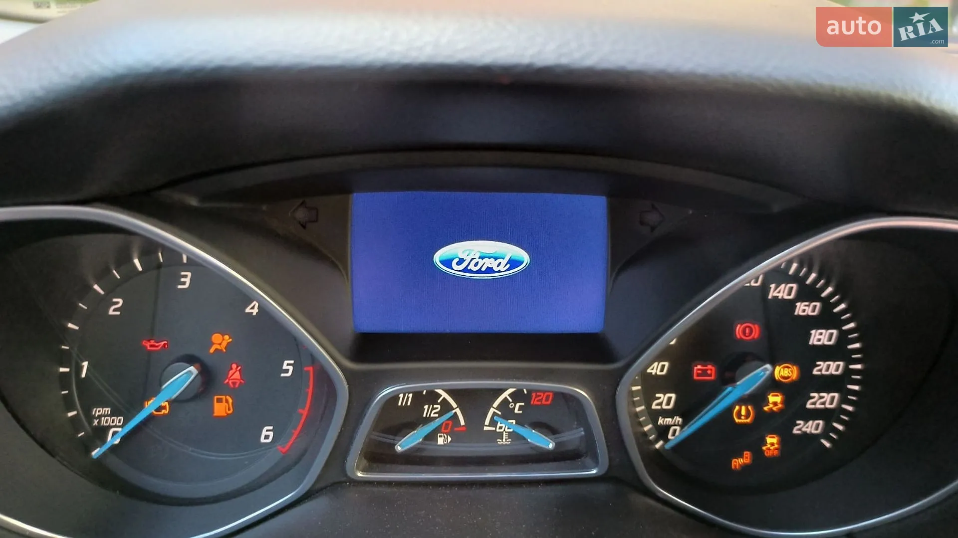 2013 Ford Focus - мініатюра 39