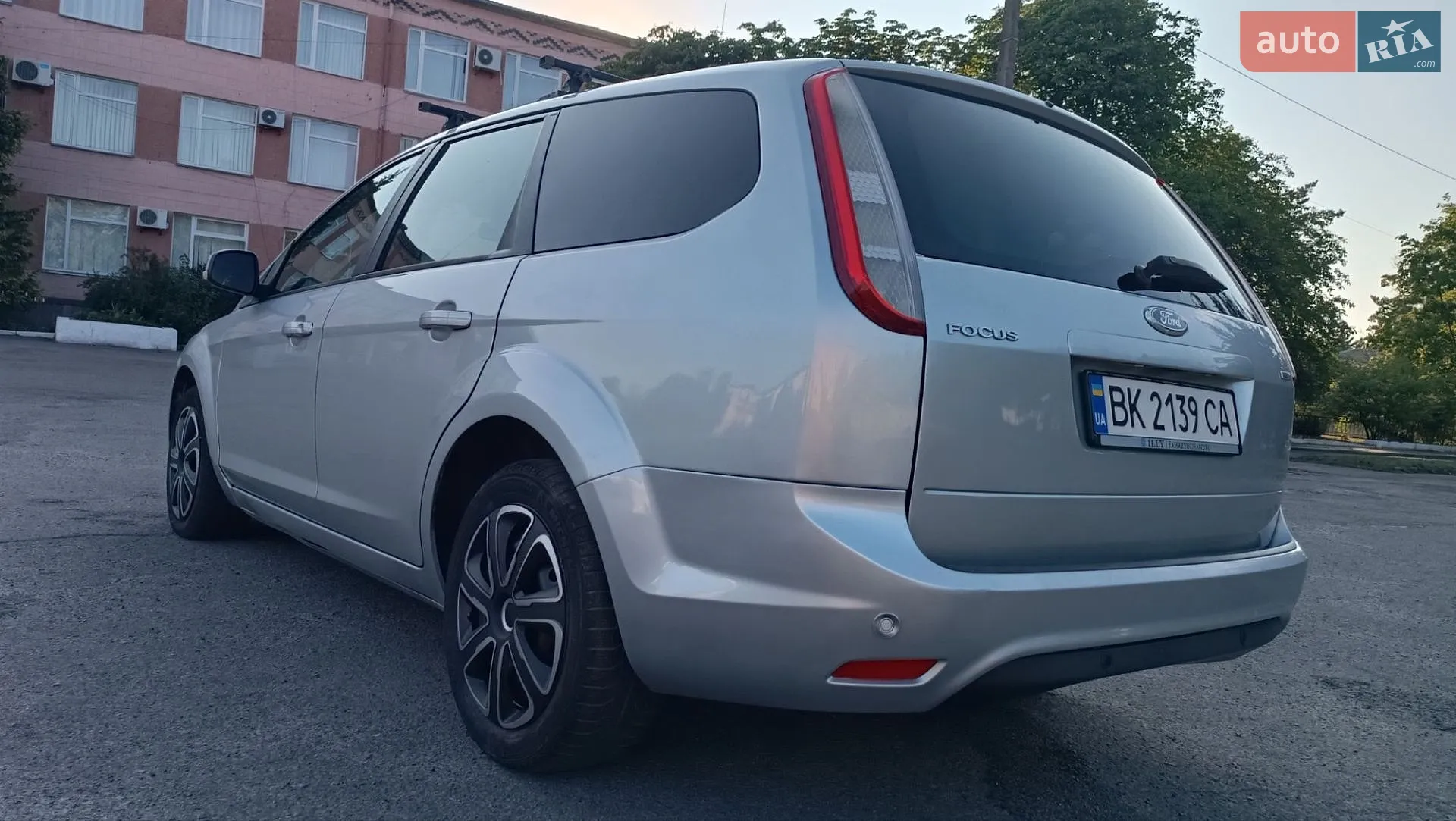 2010 Ford Focus - мініатюра 21