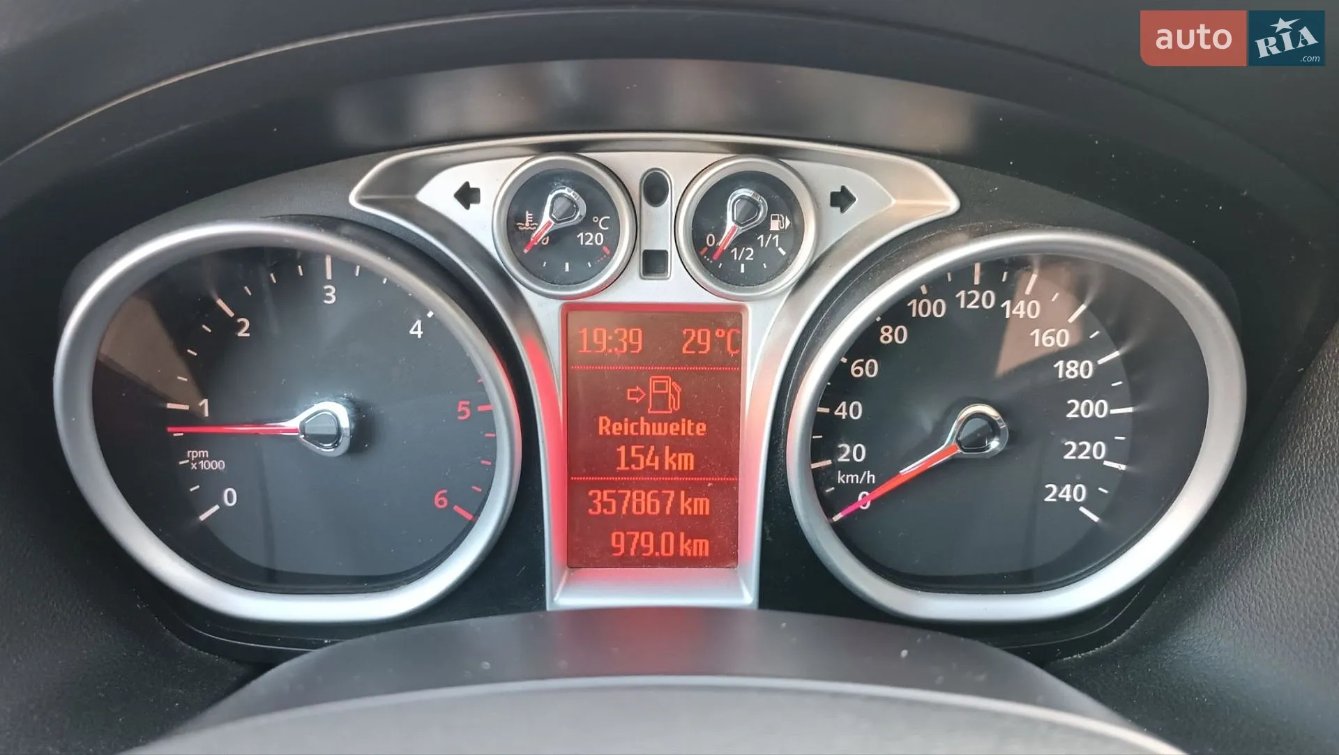 2010 Ford Focus - мініатюра 94