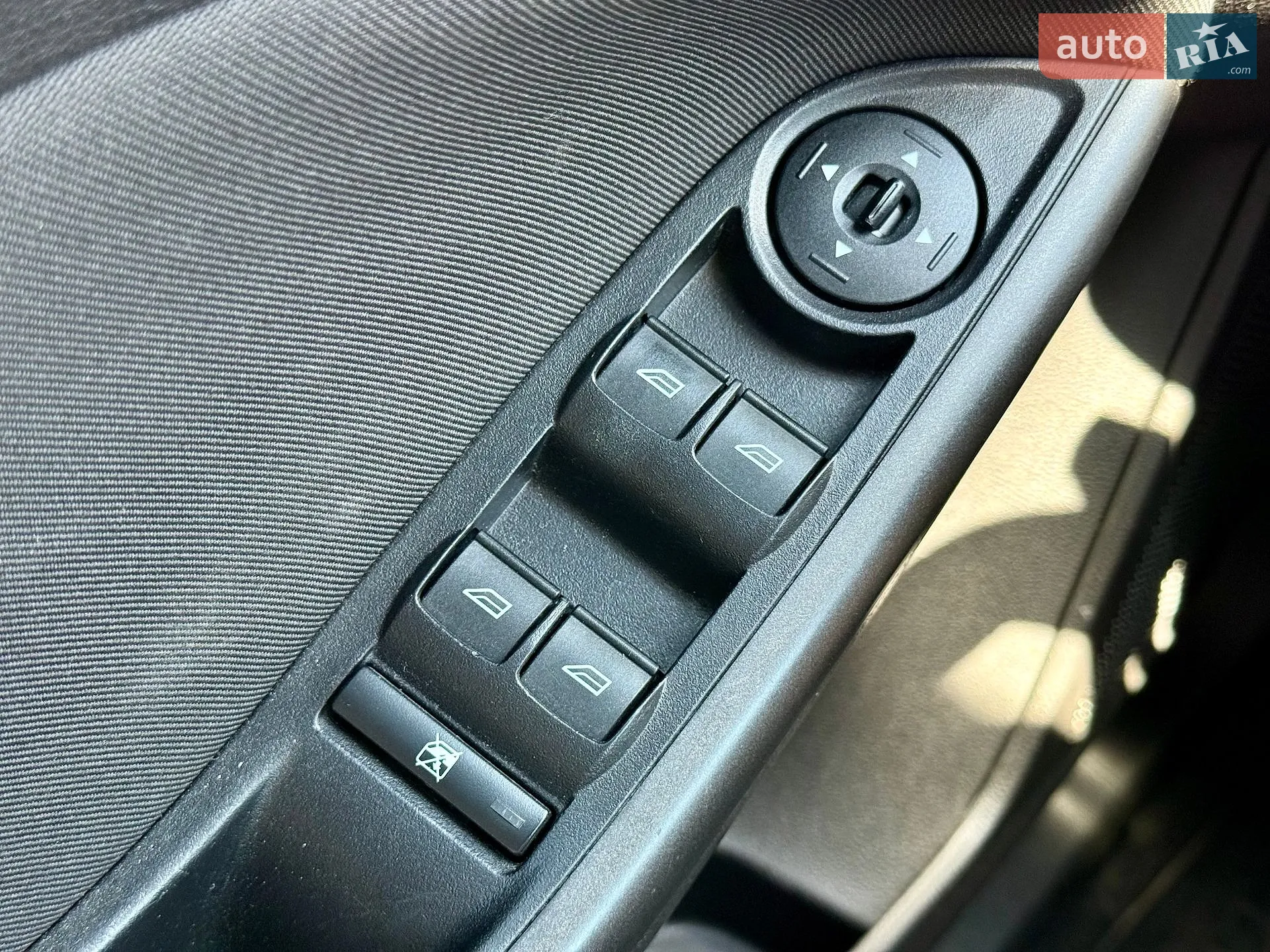 2016 Ford Focus - мініатюра 19