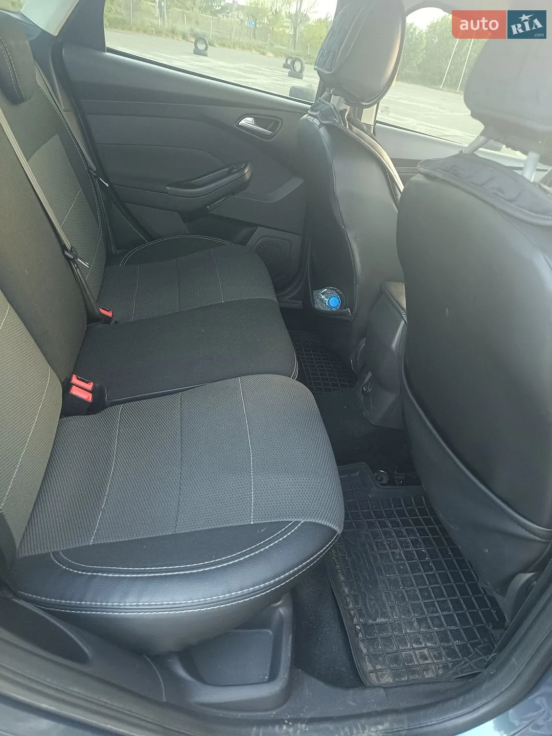 2011 Ford Focus - мініатюра 12