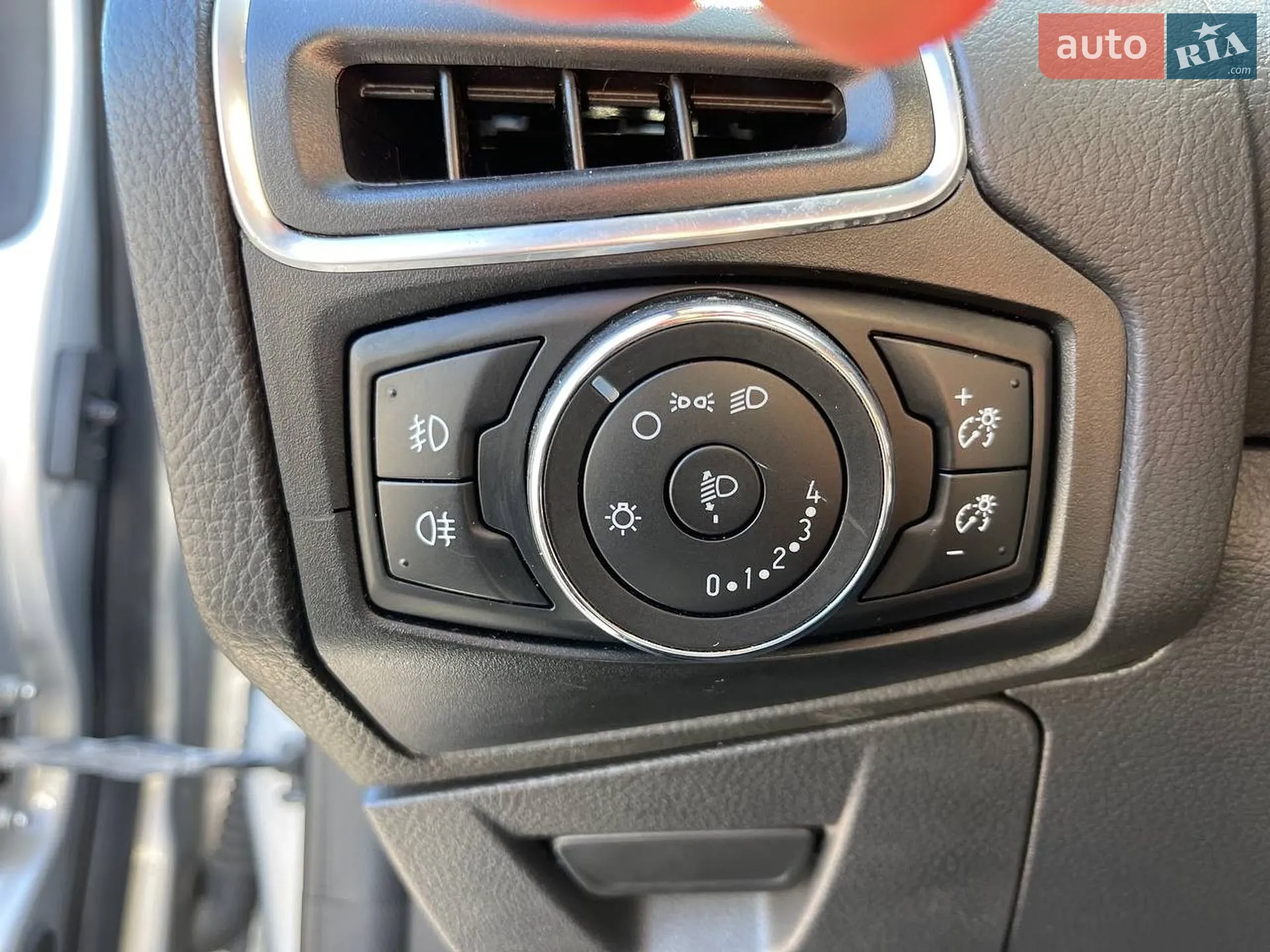 2013 Ford Focus - мініатюра 17