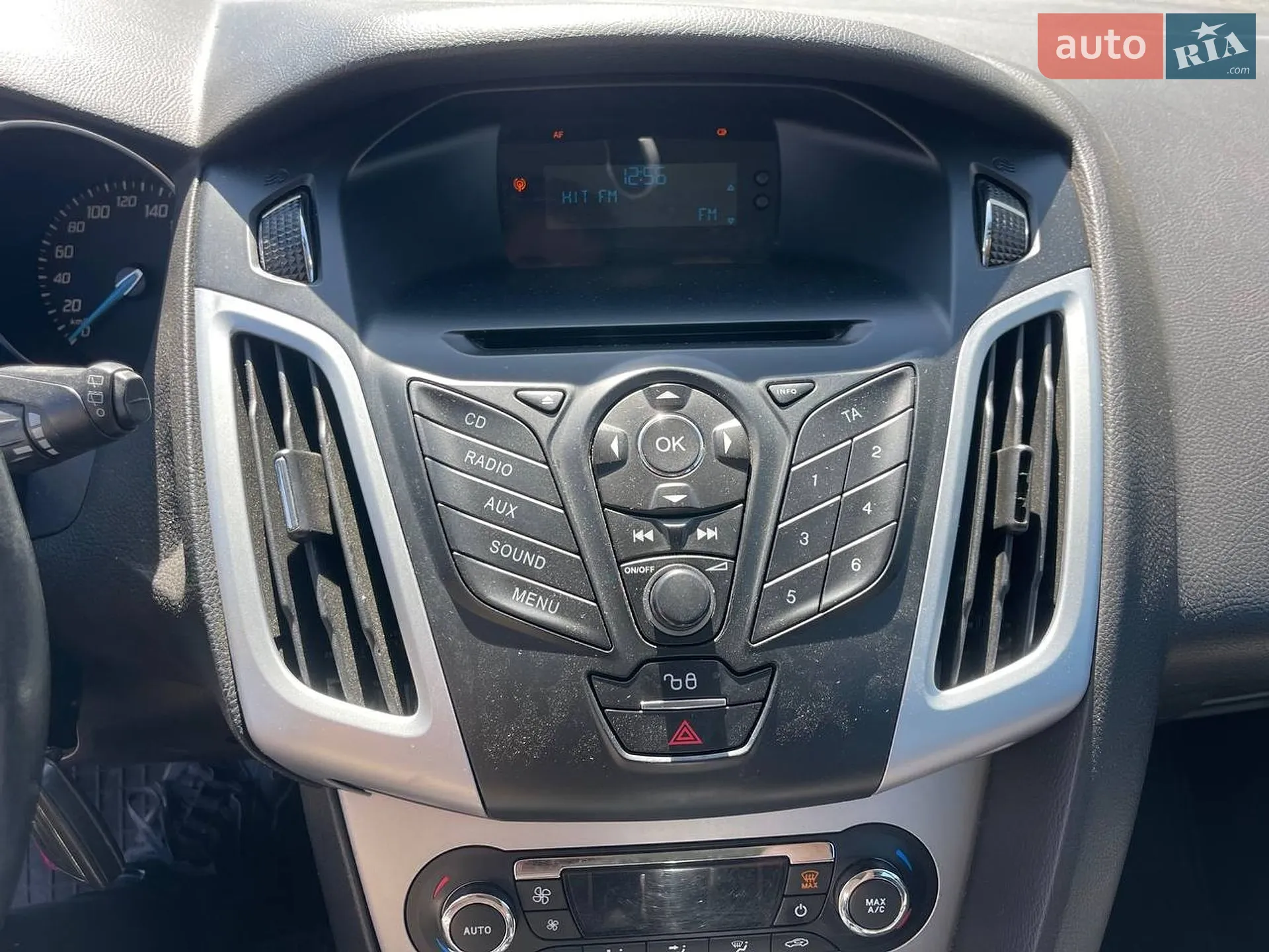 2013 Ford Focus - мініатюра 25