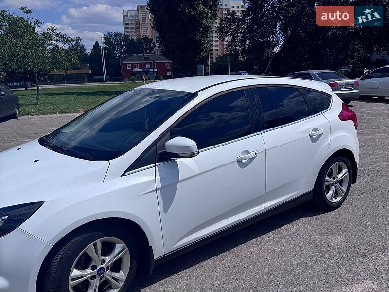 Хэтчбек Ford Focus 2013 в Харькове