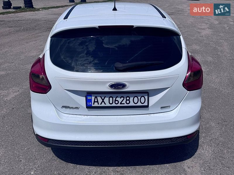 Хэтчбек Ford Focus 2013 в Харькове