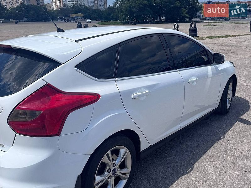 Хэтчбек Ford Focus 2013 в Харькове