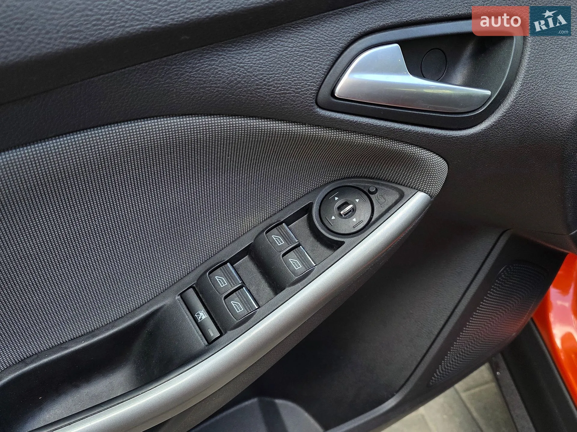 2012 Ford Focus - мініатюра 23