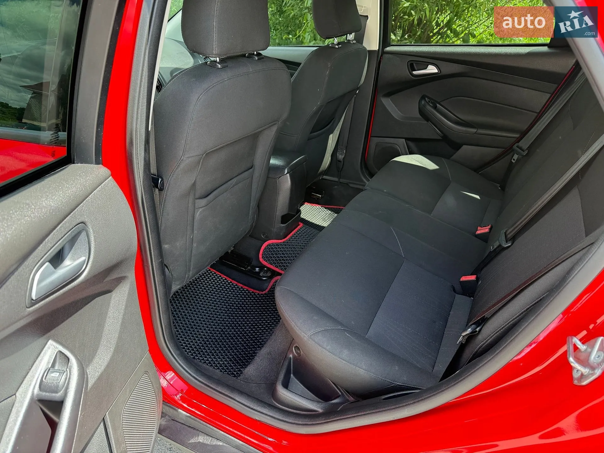 2015 Ford Focus - мініатюра 9