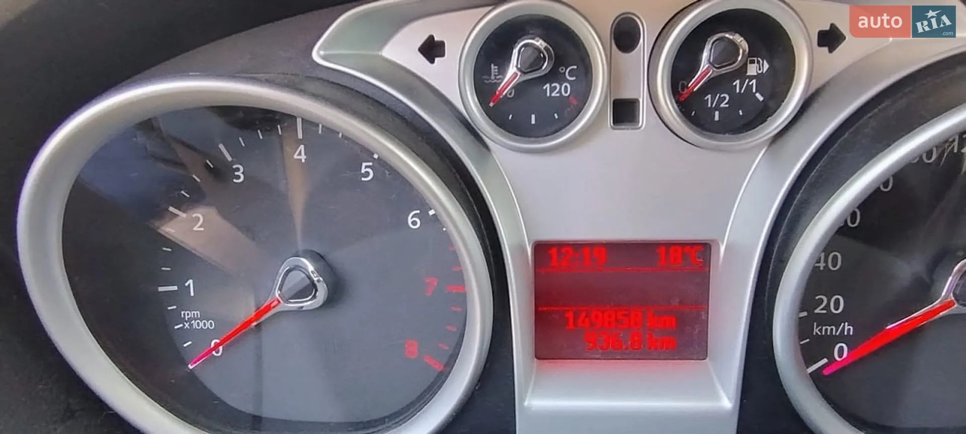 2010 Ford Focus - мініатюра 6