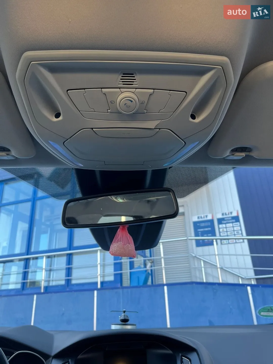 2012 Ford Focus - мініатюра 38