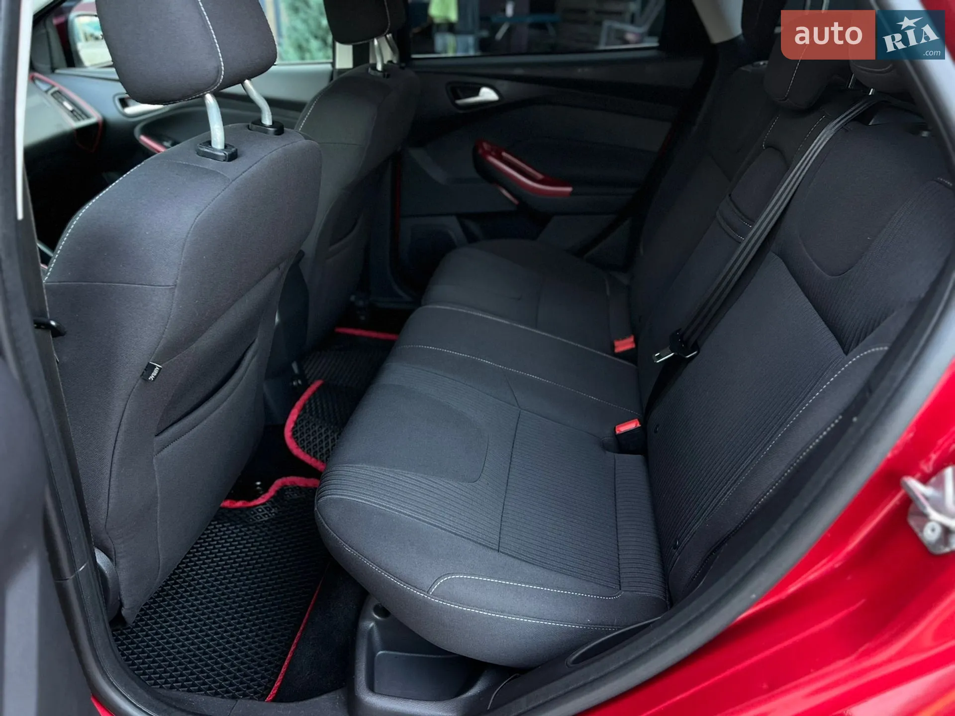2011 Ford Focus - мініатюра 8