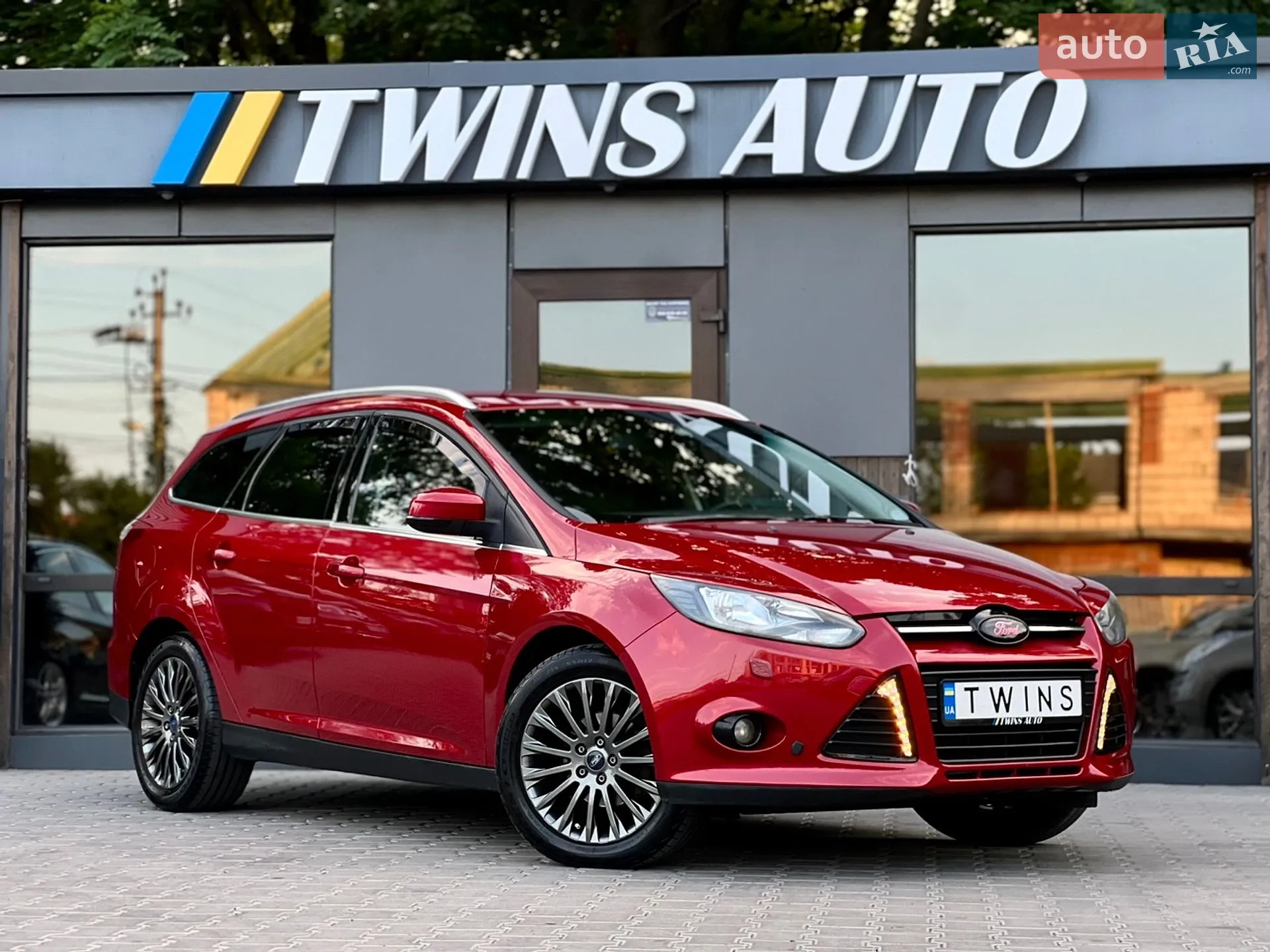 2011 Ford Focus - мініатюра 17