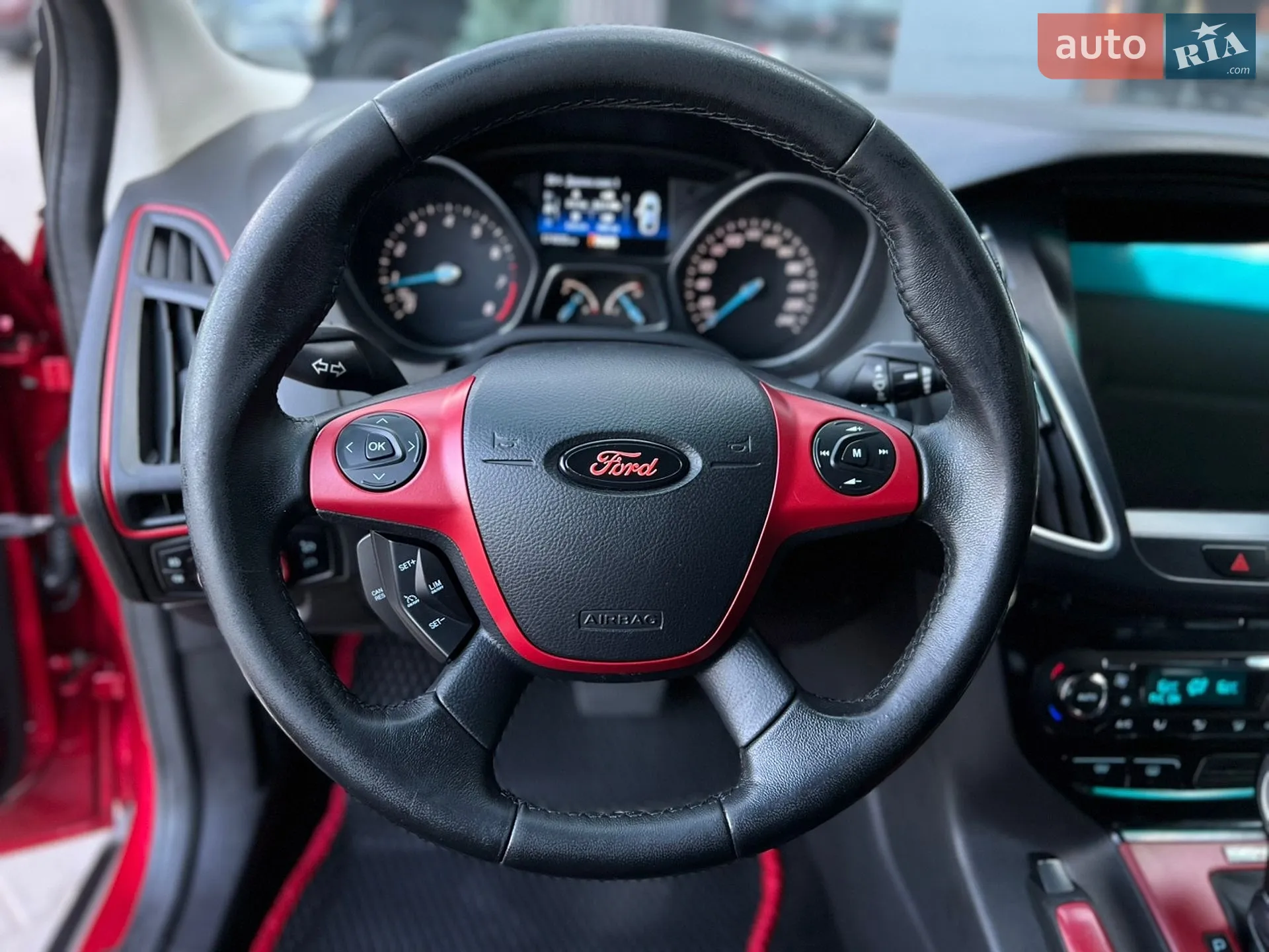 2011 Ford Focus - мініатюра 29