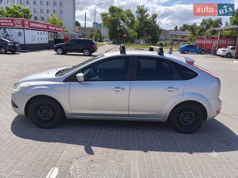 Хэтчбек Ford Focus 2011 в Киеве