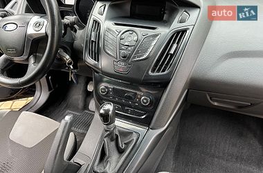 Седан Ford Focus 2014 в Львові