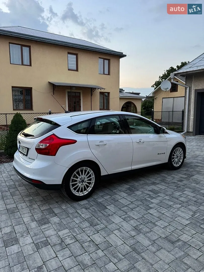 2013 Ford Focus - мініатюра 3
