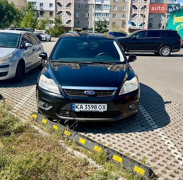 Хетчбек Ford Focus 2010 в Києві фото 10 Хетчбек Ford Focus 2010 в Києві