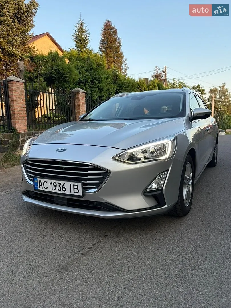 2019 Ford Focus - фото 1