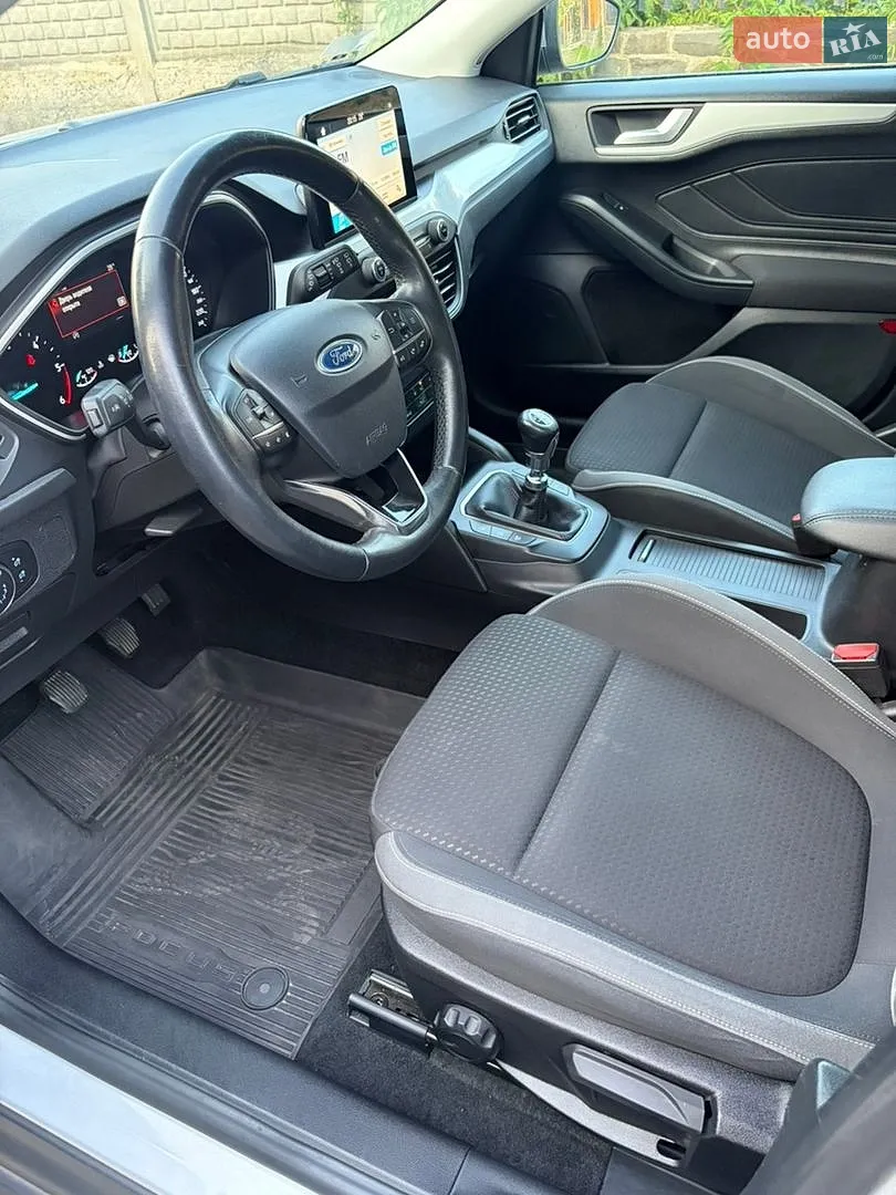 2019 Ford Focus - мініатюра 17