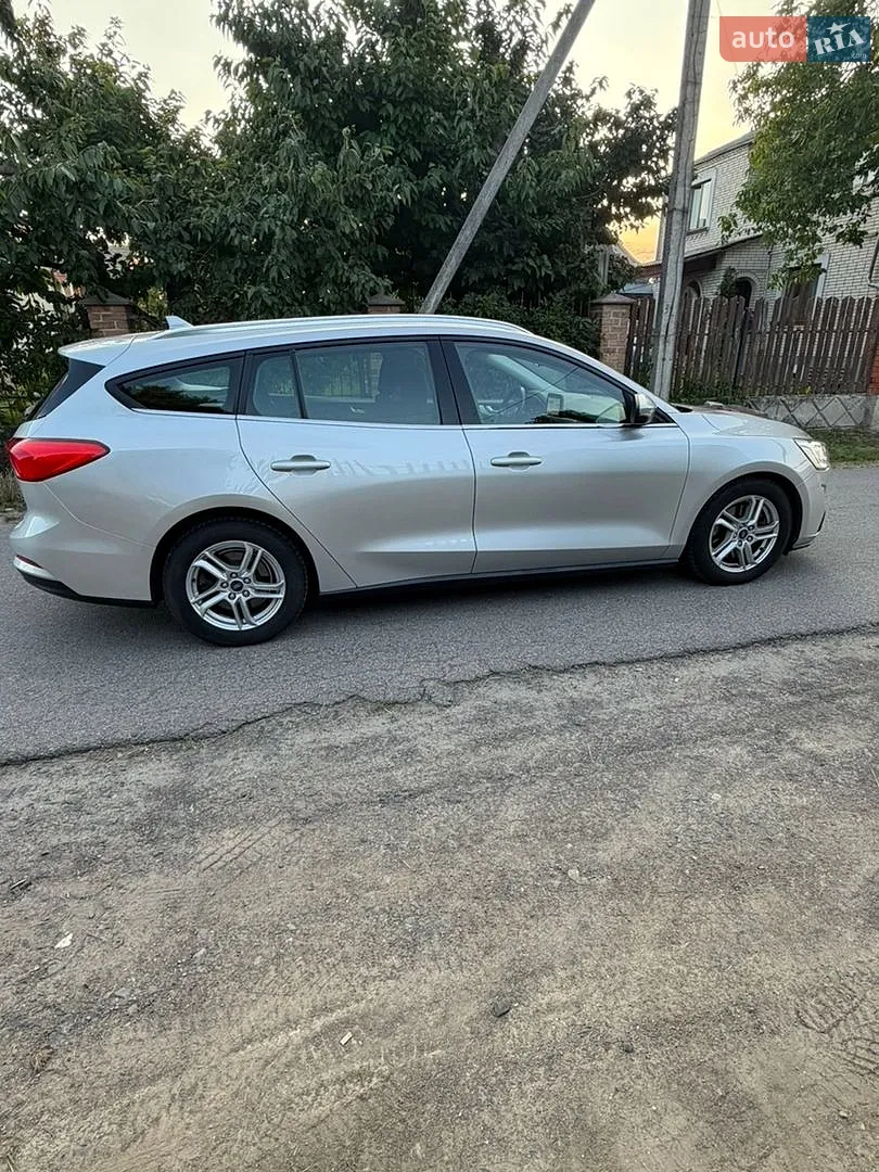 2019 Ford Focus - мініатюра 13
