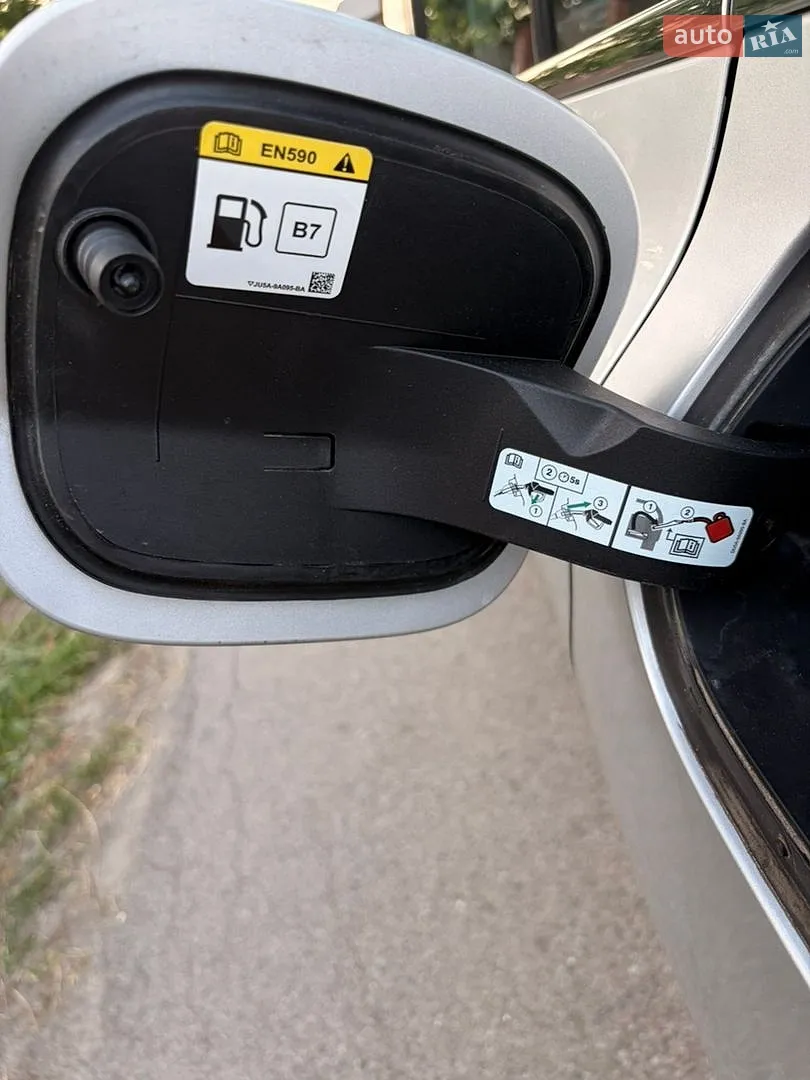 2019 Ford Focus - мініатюра 28