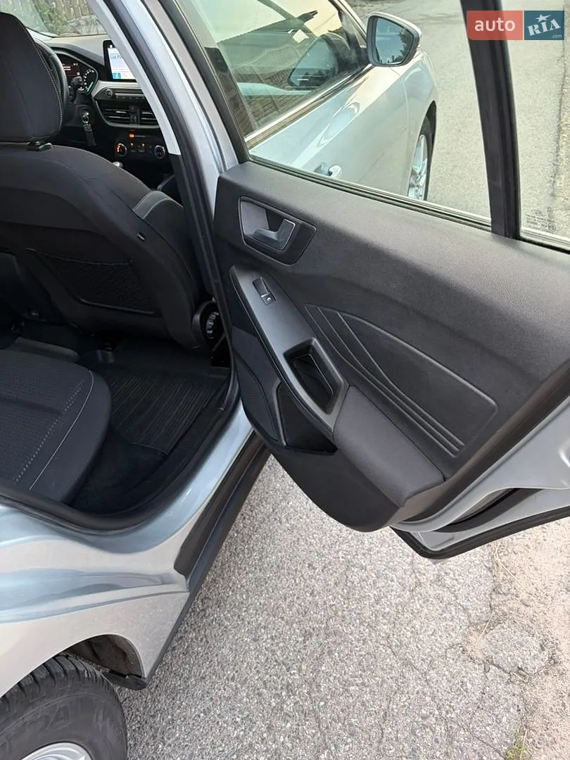 2019 Ford Focus - мініатюра 29