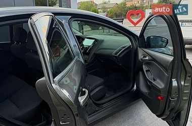Седан Ford Focus 2016 в Киеве