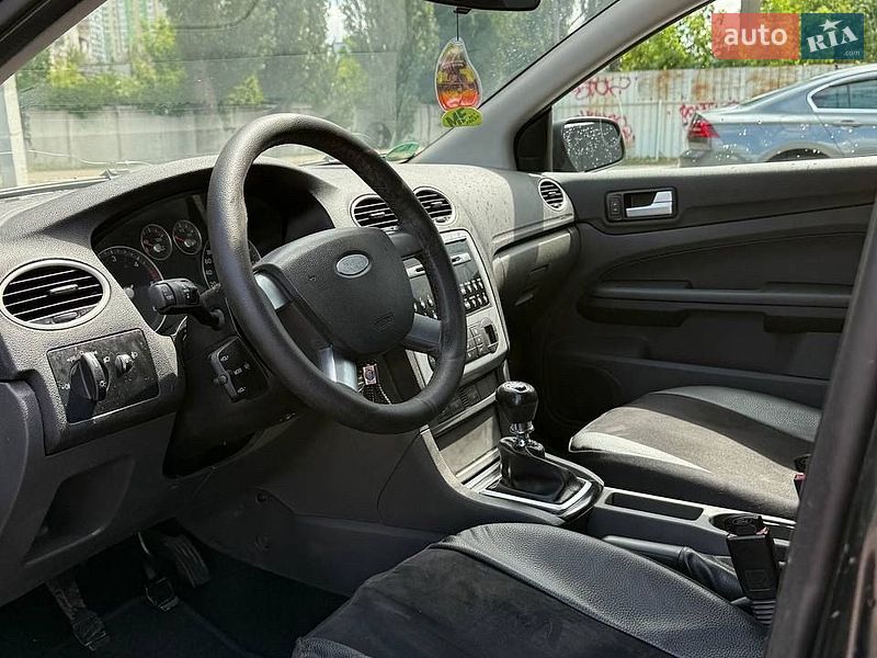 Хэтчбек Ford Focus 2007 в Киеве