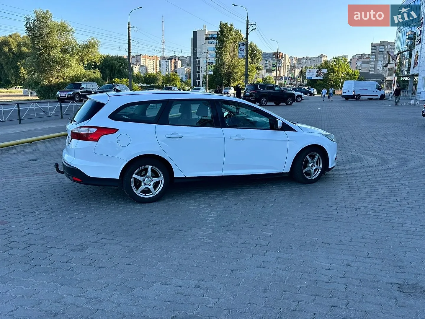 2011 Ford Focus - мініатюра 12