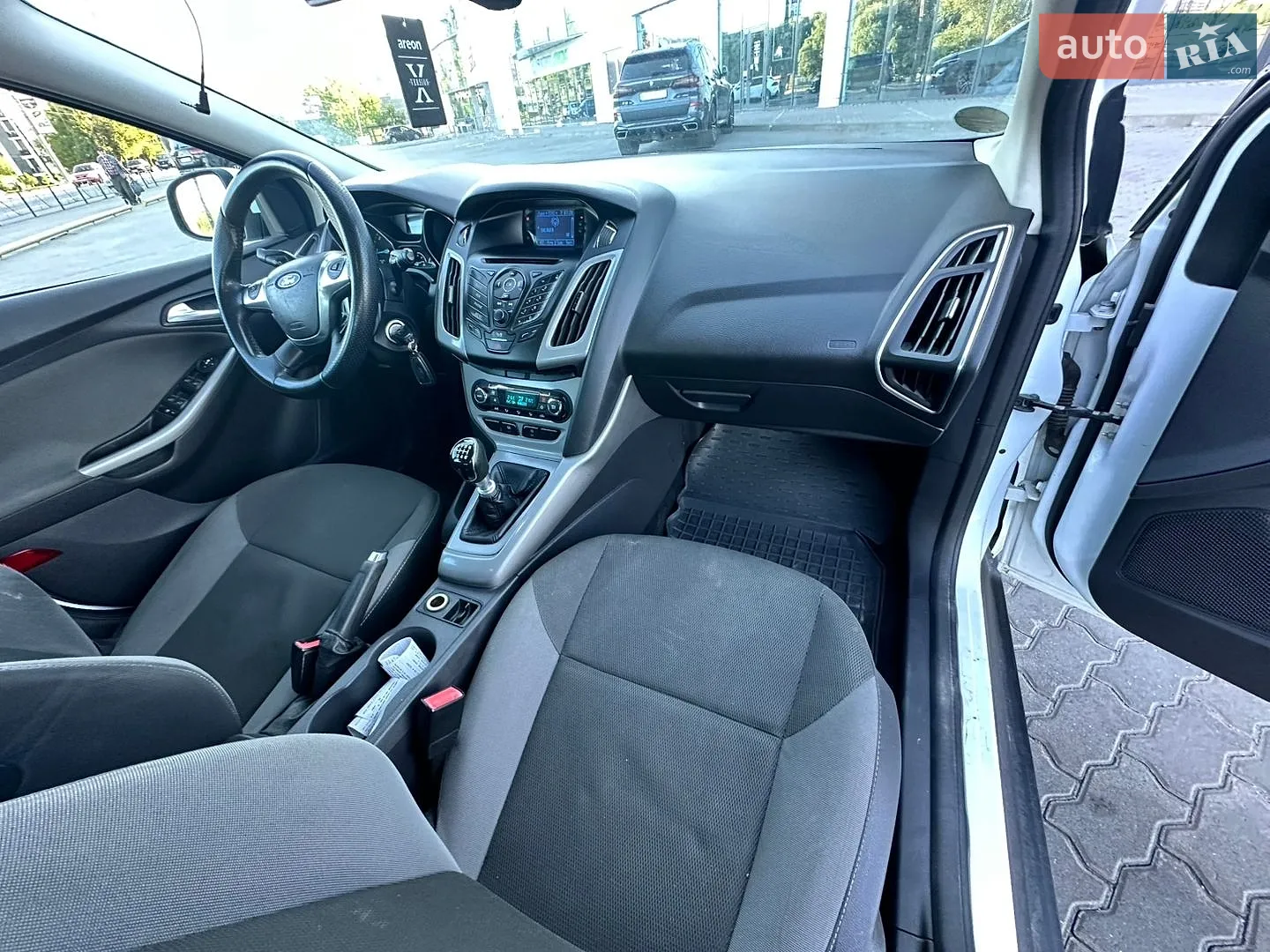 2011 Ford Focus - мініатюра 26