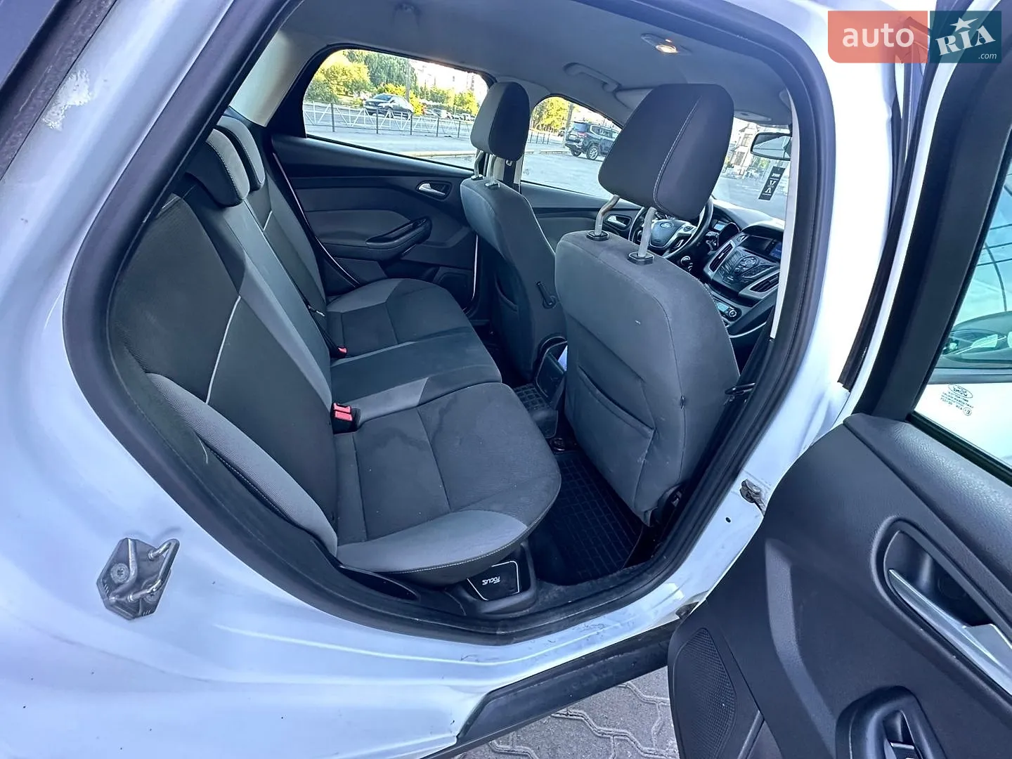 2011 Ford Focus - мініатюра 29