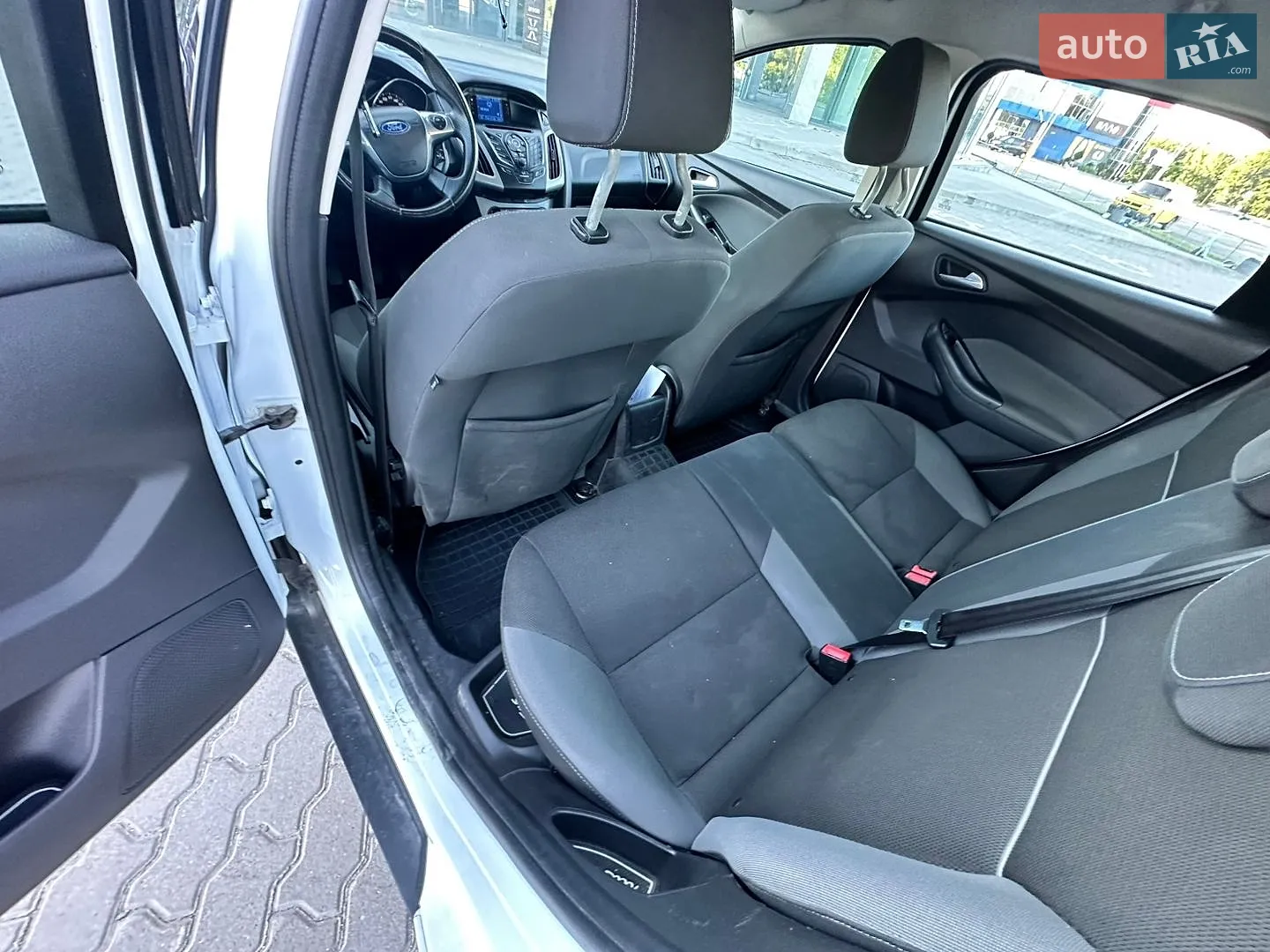 2011 Ford Focus - мініатюра 32