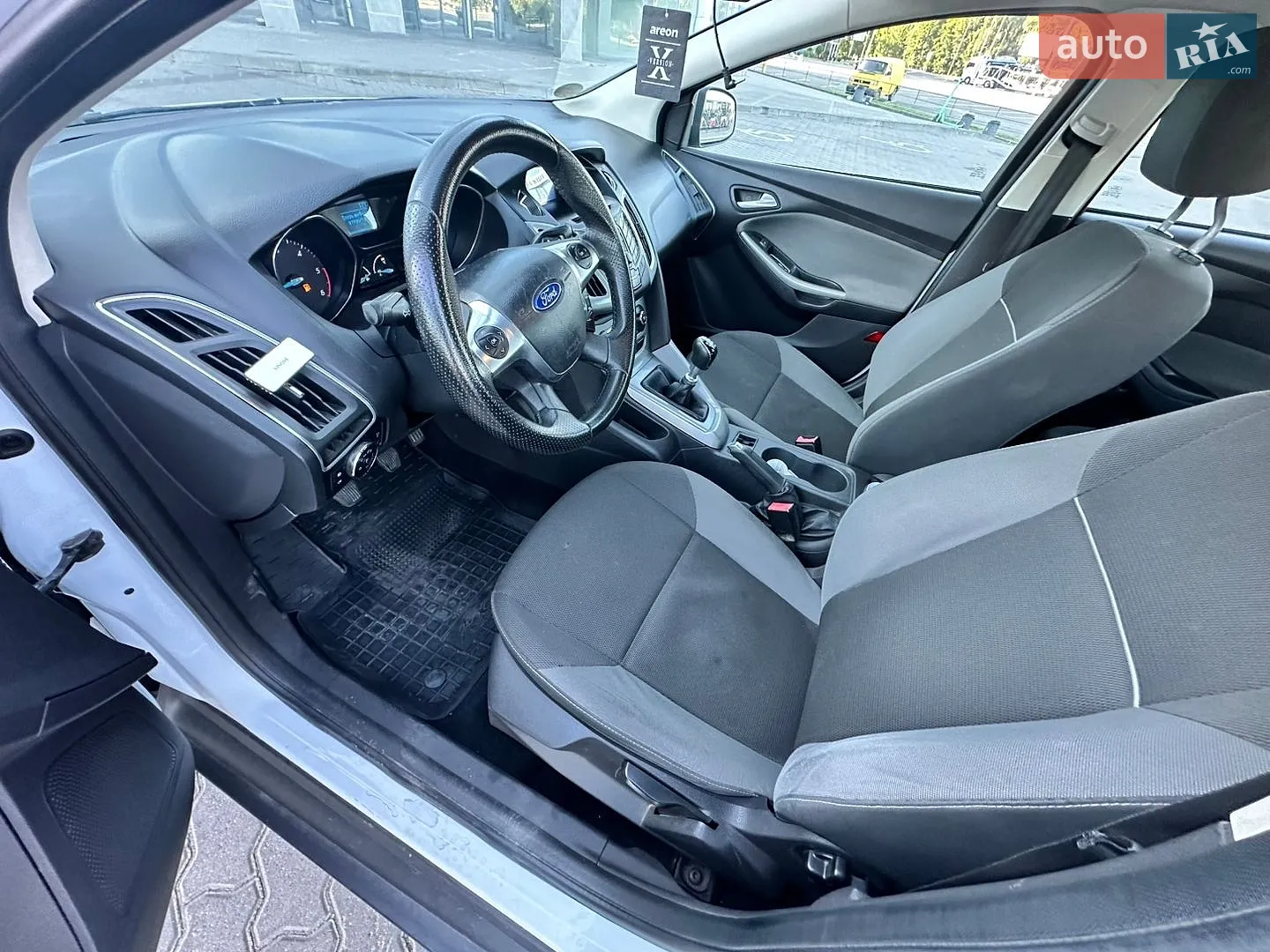 2011 Ford Focus - мініатюра 33