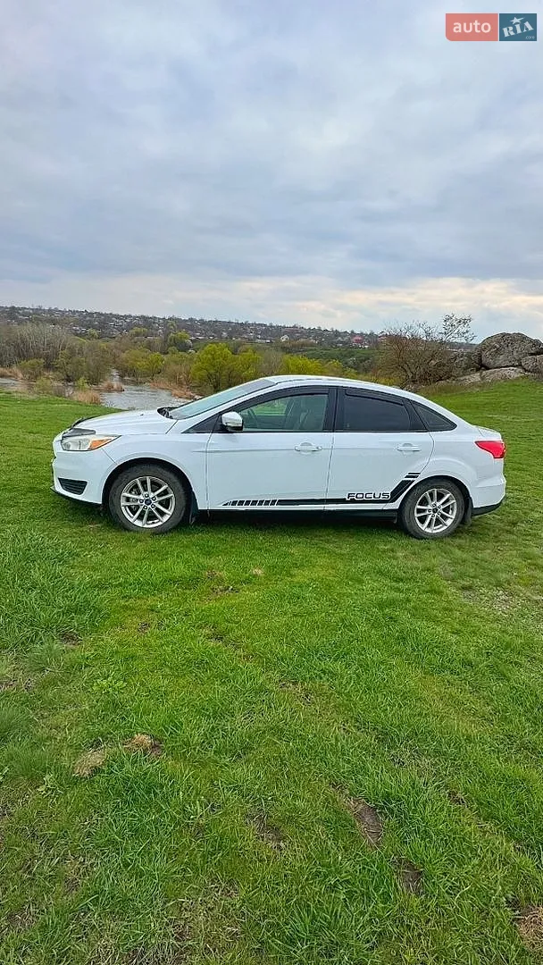 2015 Ford Focus - мініатюра 10