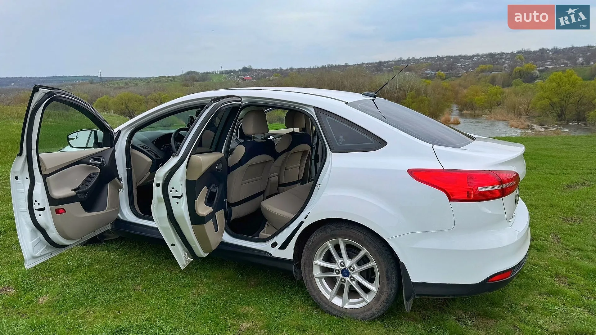 2015 Ford Focus - мініатюра 4