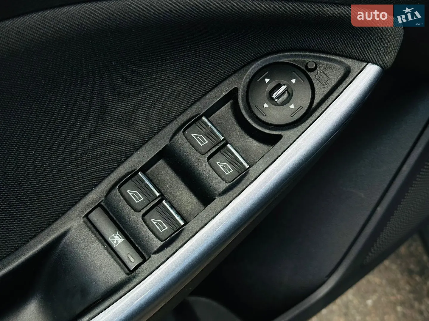 2012 Ford Focus - мініатюра 25