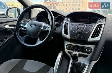 Хэтчбек Ford Focus 2012 в Киеве